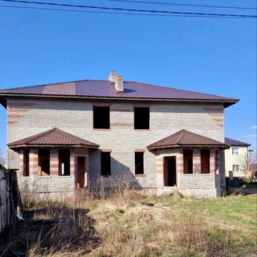 Будинок /дуплекс  ,11.1соток землі в Бортничі