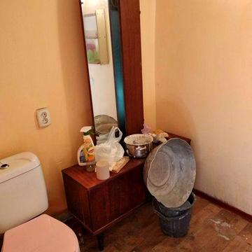 Будинок невеликий