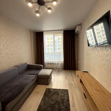 Євро 2к квартира з сучасним ремонтом! Виїзд на Київ!