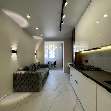 Продається 1,5к квартира з новим ремонтом ЖК Спрінг таун