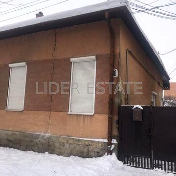 Продаж Будиноку в Мукачево ( дворова система)