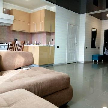 М-н садовий. Трьох кімнатна. 70 м. кв