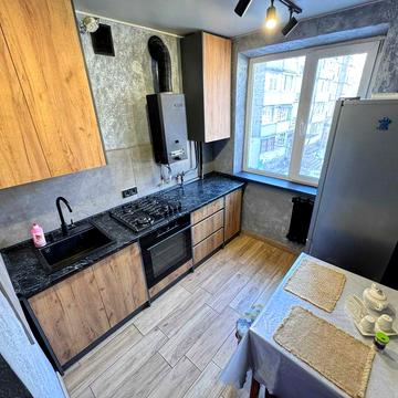 Здам затишну 2-кім квартиру в р-ні Вишенька по проспекту Юності