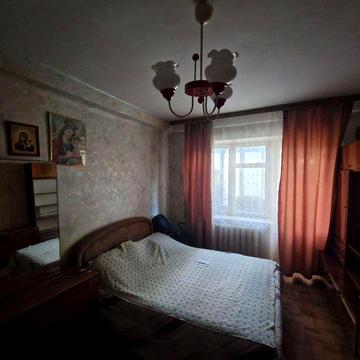 Сдам однокомнатную квартиру ул. Милютенко, пешком м,,Черниговская,,