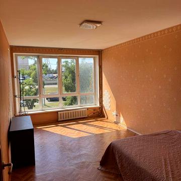 Однокімнатна квартира м. Чернігівська БЕЗ РІЕЛТОРІВ