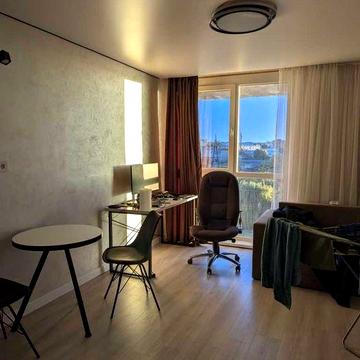 Здається в оренду квартира-студія в ЖК Ріел Сіті