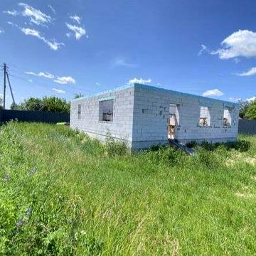 Прощається недобудований будинок