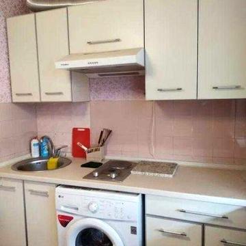 Продам 3к. кв. с раздельными комнатами на Роганском ж/м,