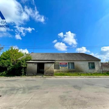 Потебні вул., 71