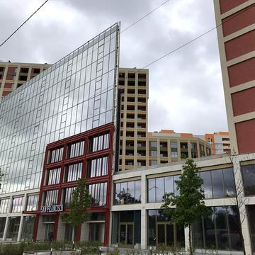 вул. Перемоги, 67