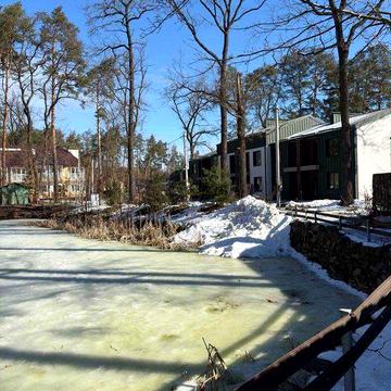 Таунхаус на березі озера. Можливі держпрограми