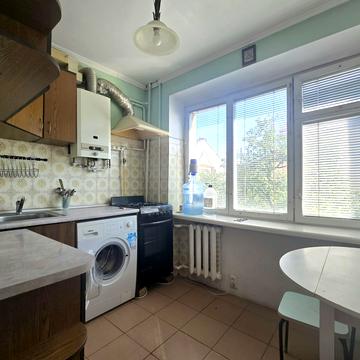 Марка Черемшини вул., 6