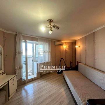 2-кімнатна квартира біля Парку Перемоги та Аркадії, вид на море і парк