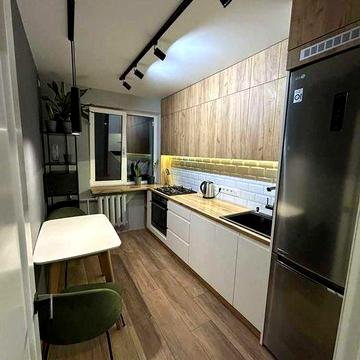 Оренда трикімнатної квартири , Набережна Перемоги, 48