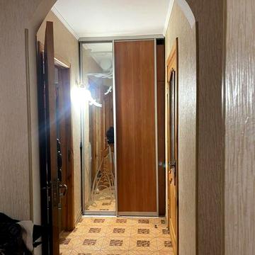 Продаж 2к квартири з ремонтом біля Глобалу.