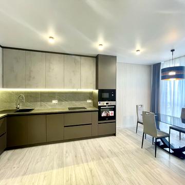 Віктора Некрасова вул. (Північно-Сирецька), 10