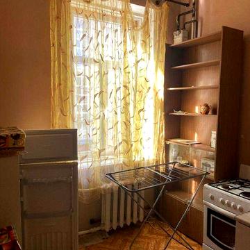 Продам однокімнатну квартиру на Холодній горі