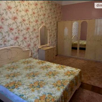 Довгострокова оренда 2к Квартира Придніпровська вулиця