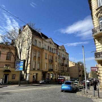 Личаківська вул. (), 36