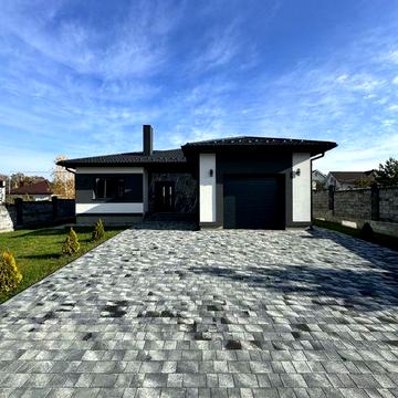 Продаж стильного будинку на зоопарку !