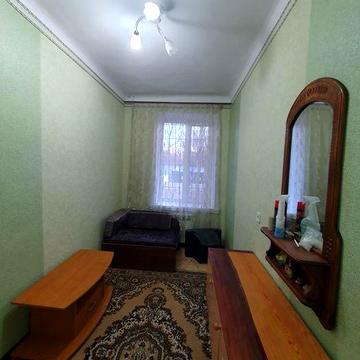 Сдаётся в аренду 2-х комн. кв-ра. Коммуналка.  Ост-ка Автовокзал.