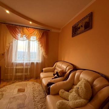 Здам в оренду 3-х кімнатну квартиру вул.Млинівська.