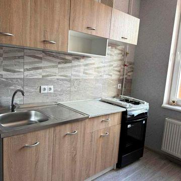 ЖК Кекс, первая сдача, квартира доукомплектуется полностью.