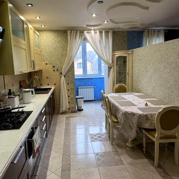 Продам 3-кімнатну квартиру