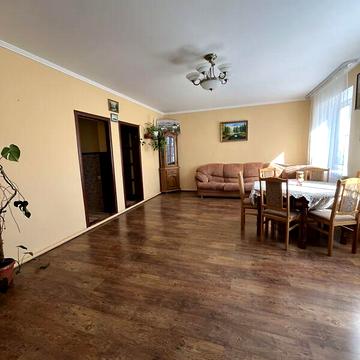 Продаж 5к Дім Олеся Гончара вулиця