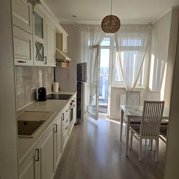 Петра Калнишевського вул. (Михайла Майорова), 8