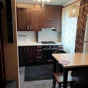 Продам 2к квартиру Савченко 97б  центр Євідновлення