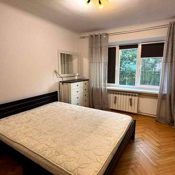 Оренда 2 кім + Кухня студія Квартира Вул :Конотопська