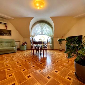 Воскресенська вул. (Леніна), 36