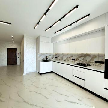 Продаться 3-к здана новобудова в 5 хв від Майдану