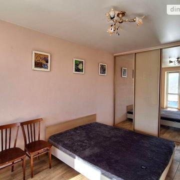 Продаж 1к Квартира Паркова вулиця