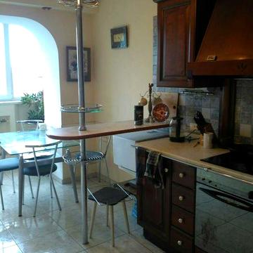 Квартира на ул.Балковская  на длительный срок! Все комнаты раздельные!