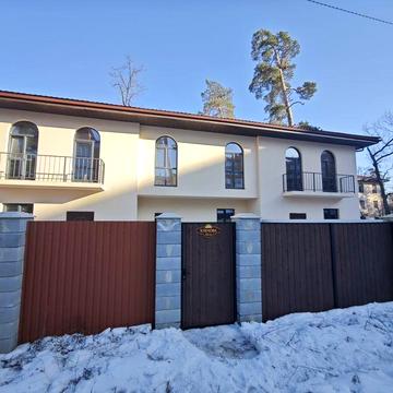 Таунхаус з документами, Ворзель