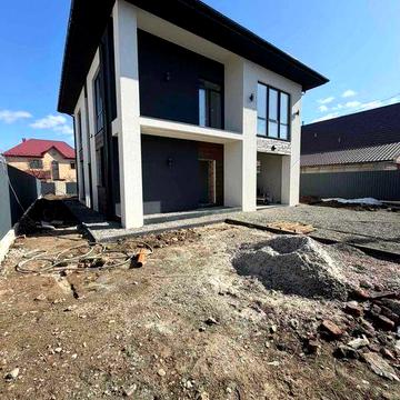 Продаю приватний будинок в Крихівцях.