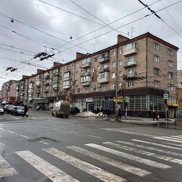 Оренда квартири в самому ценрі, «Чарівниця»