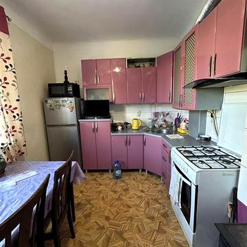 Здам Будинок біля Центру Жуковського(Архітектора Бургіньйона)