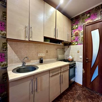 Розкидайлівська вул., 41