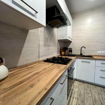 Таунхаус з ремонтом в курортному Ворзелі з ГАЗОМ