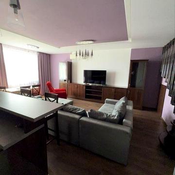 Оренда 2 кімнатної квартири на вул. Під Голоском 8