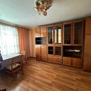 Продається 2-х кімнатна квартира в Рівному, С. Крушельницької