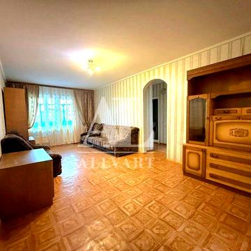 Продаж великої 4к квартири Ревуцького метро Харківська