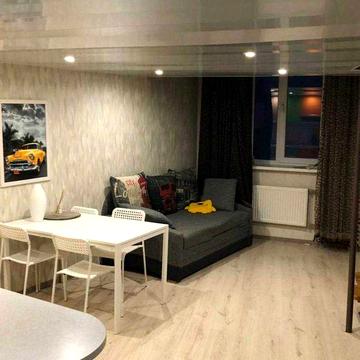 Сдам двухуровневую гостинку в новостройке ЖК Париж на Салтовке