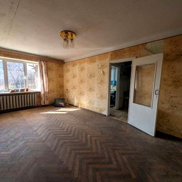 Продаж 2-кімнатної квартири м. Дрогобич, вул. Івасюка (центр міста)