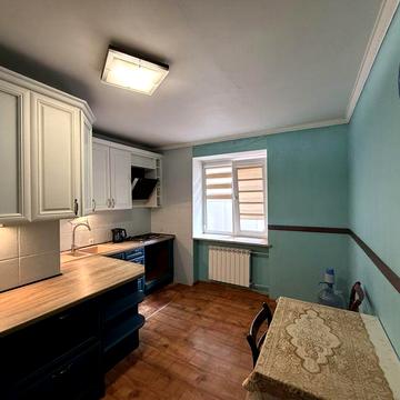 Затишна 3-кімнатна квартира по вул. Кравчука