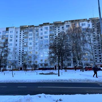 Чорновола | Центр | 3 поверх | 1- кім. | Торг