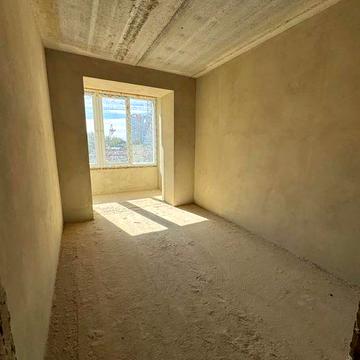 Готова простора 1кім ,10 хв до центру